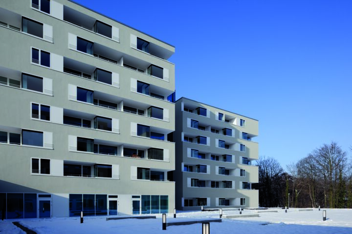 The Stuttgart retirement home combines discerning architecture with stringent fire safety and comfort requirements -  with the help of GEZE door systems and safety technology.