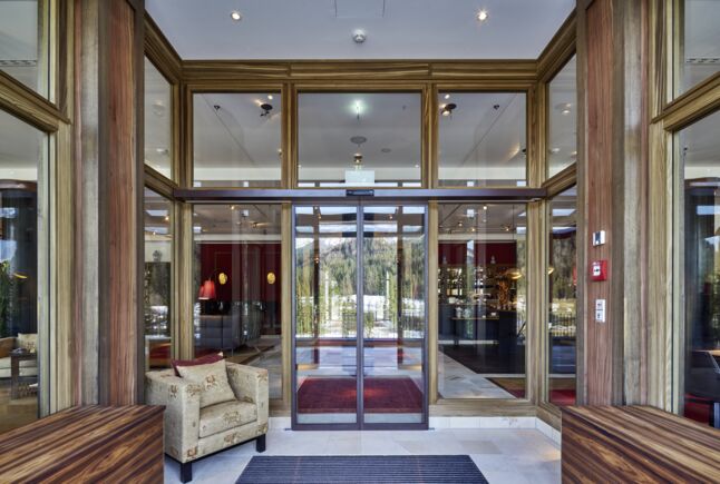 Slimdrive SL NT,     Schloss Elmau Retreat 
