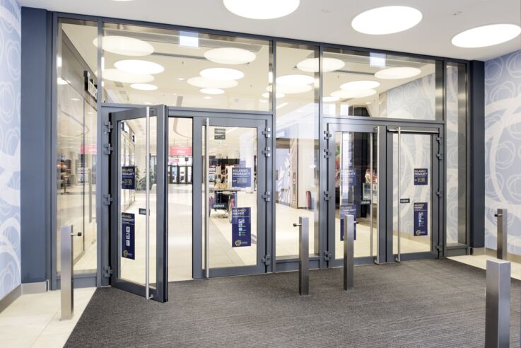 Access solution with TS 5000, TSA 160 NT IS / TS and RWA K 600 T at the Milaneo Stuttgart