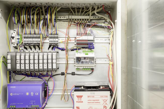 MBZ 300 Vector Systems       MBZ 300