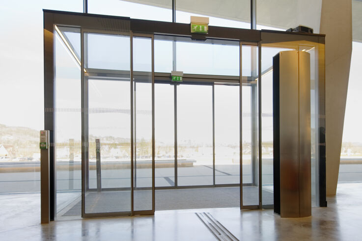 Door technology by GEZE in the International Centre for Cave Paintings. Photo: Jean-Luc Kokel for GEZE GmbH