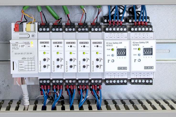 Gateway - In the field of building automation, we ensure that the product groups in your smart building are aligned with one another. By using open communication standards, we ensure interoperability and a future-proof design.