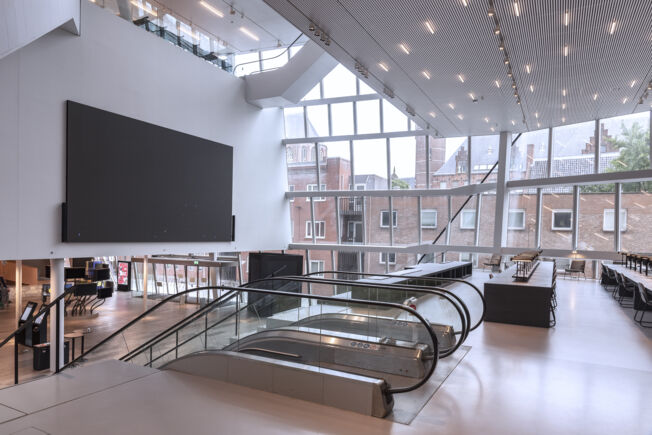 Slimdrive SL Forum Groningen interior view to entrance